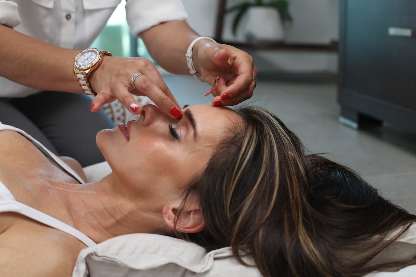 Facial treatment being carried out at a home near Statue Circle in Jaipur